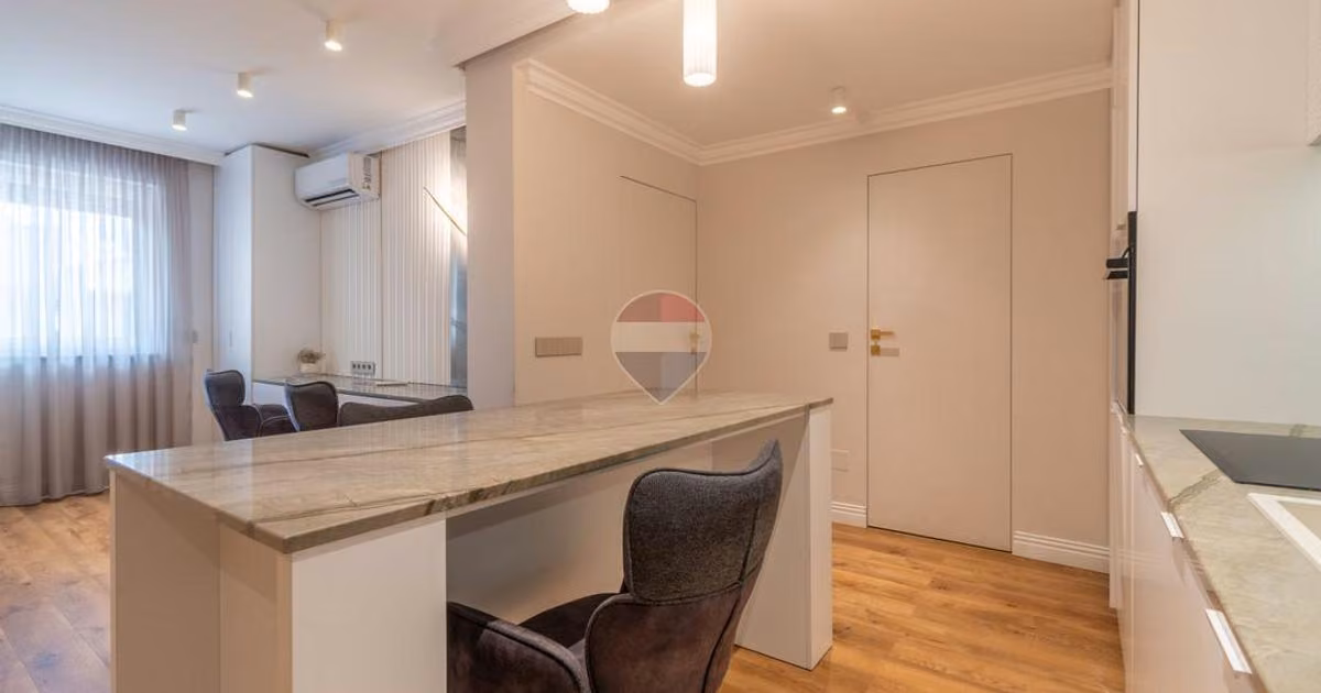 Apartament de vânzare cu 2 camere în zona Central, Cluj-Napoca
