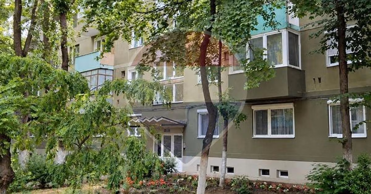 Apartament de vânzare cu 2 camere în zona Central, Oradea