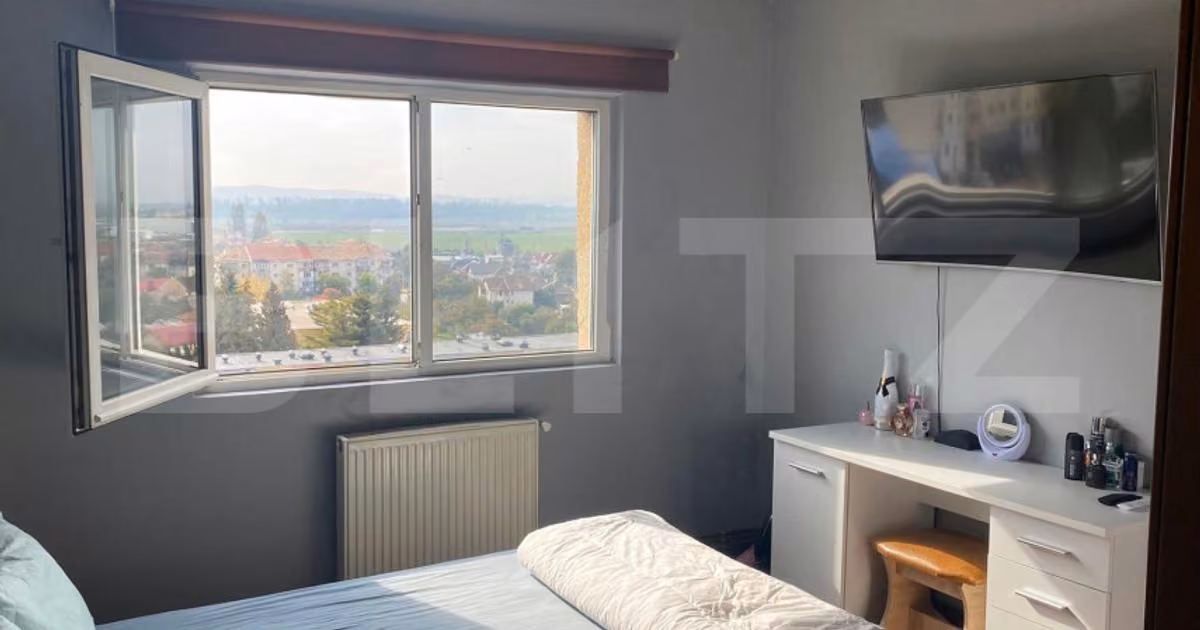 Apartament de vânzare cu 2 camere, mobilat în Turda