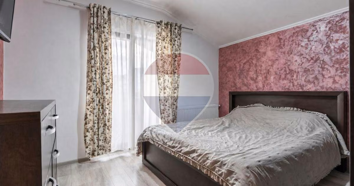 Apartament de vânzare cu 2 camere, mobilat în Valea Lupului
