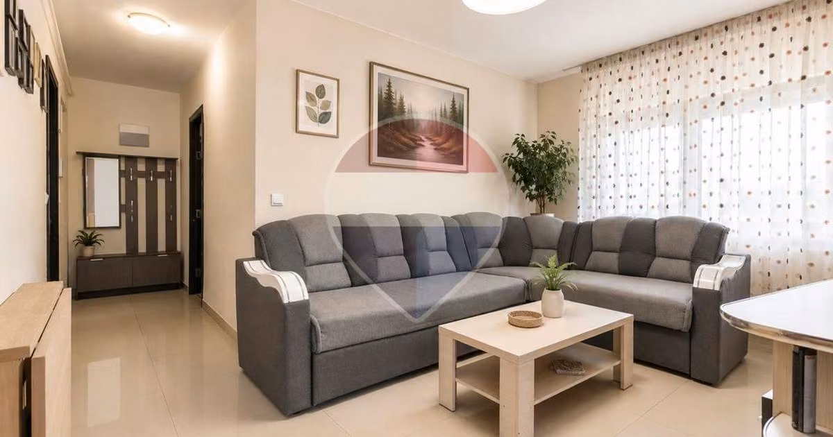 Apartament de vânzare cu 3 camere în zona Baza 3, Iași