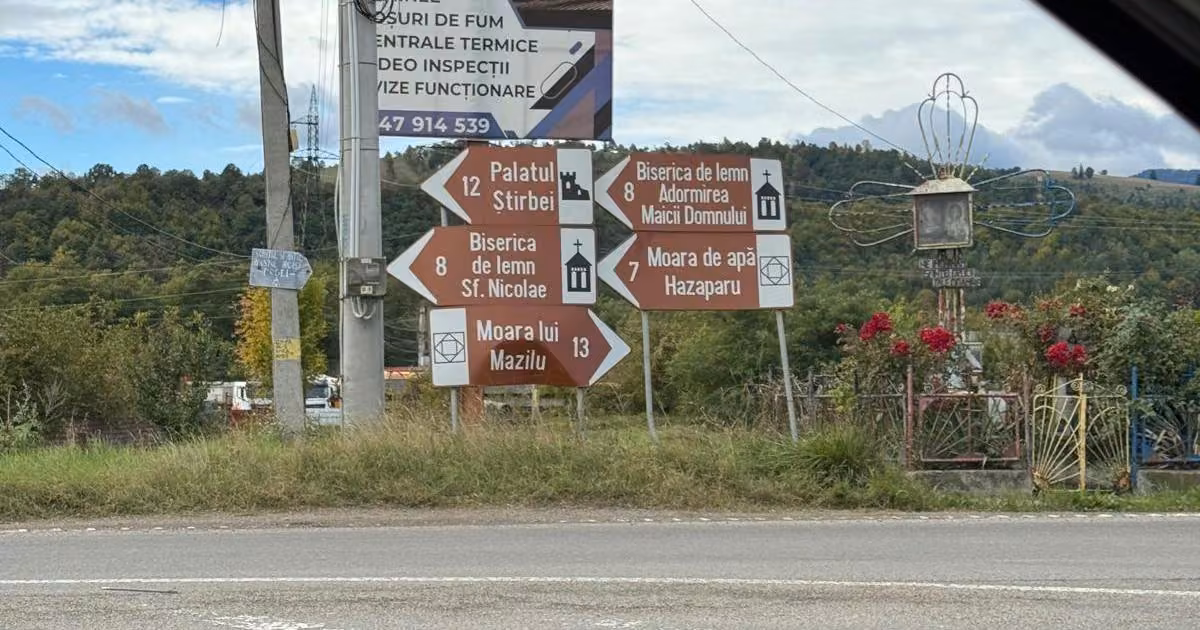 Teren Construcții de vânzare de 1680 mp, în Comănești