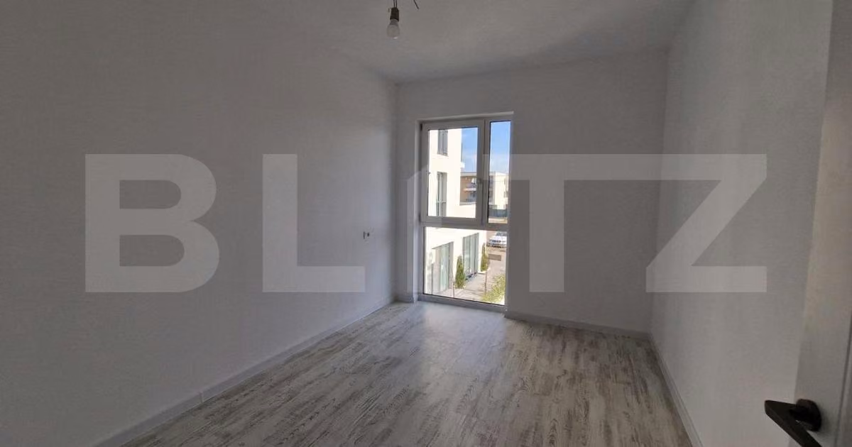 Apartament de vânzare cu 3 camere în Dumbrăvița