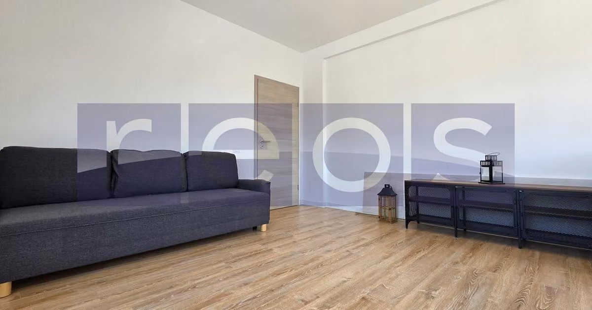 Apartament de vânzare cu 2 camere, mobilat în zona Eroii Revoluției, Sector 4