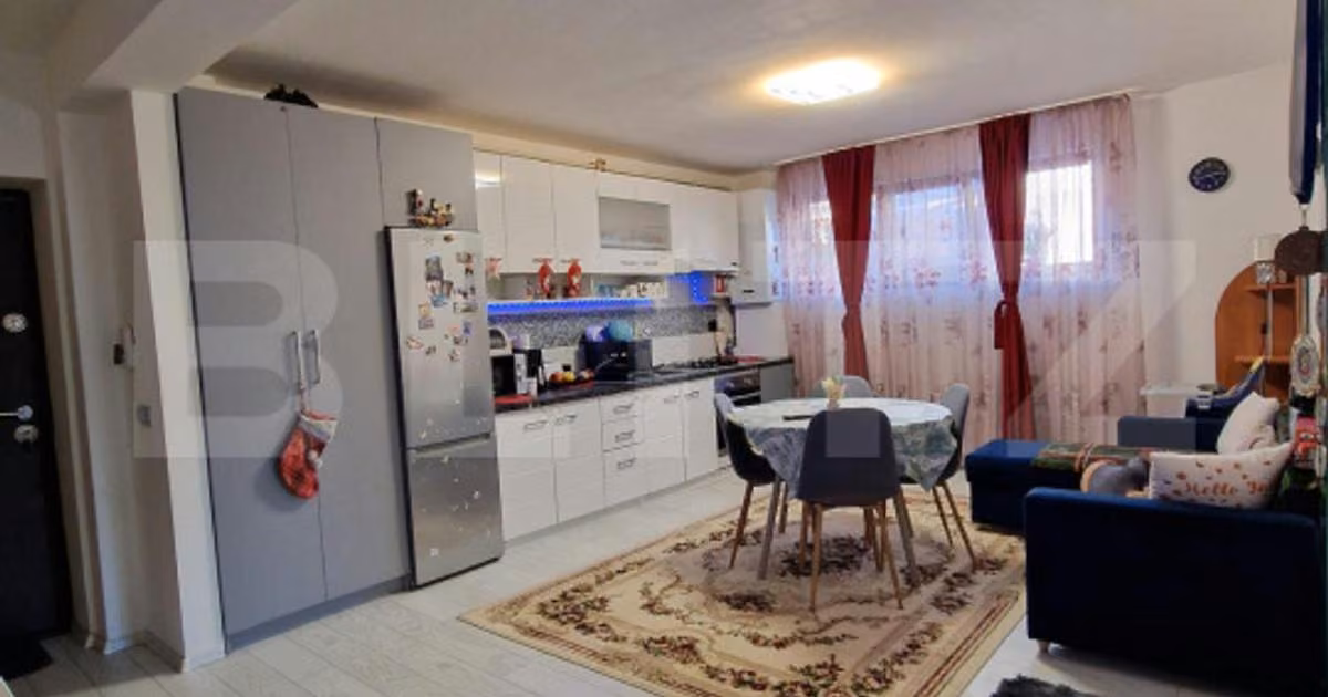 Apartament de vânzare cu 3 camere, mobilat în Florești