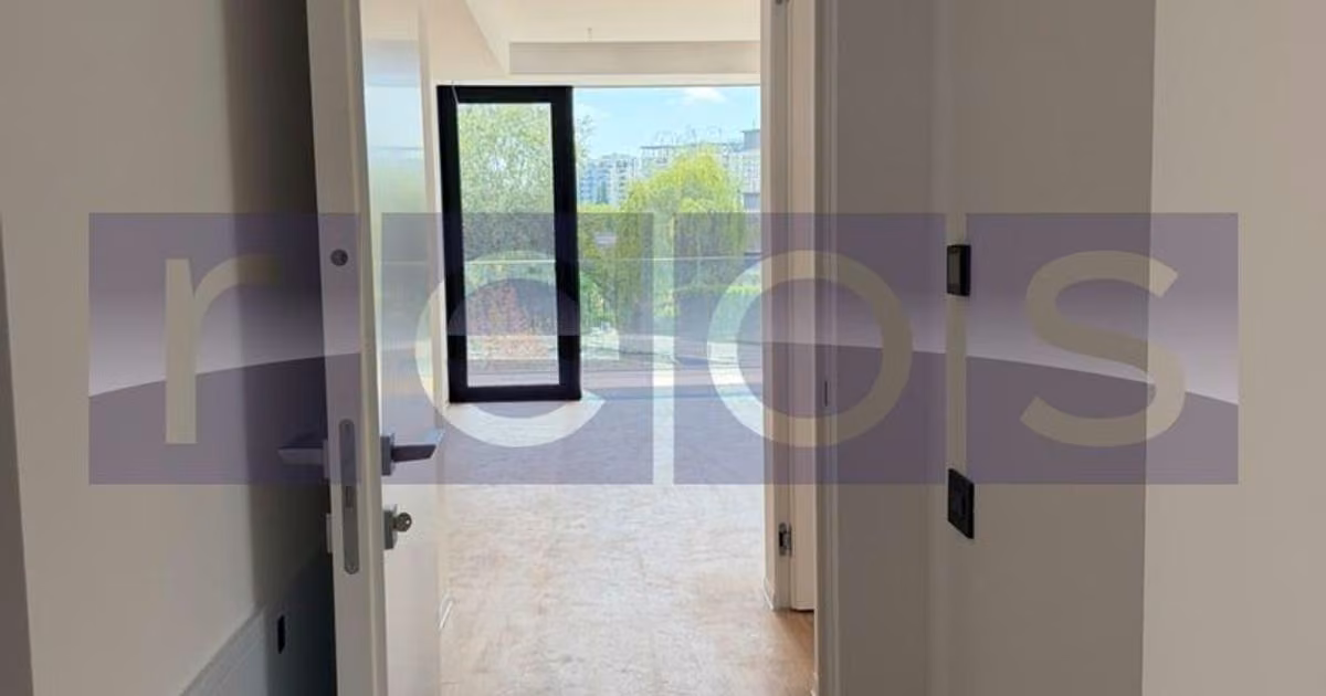 Apartament de vânzare cu 4 camere în zona Barbu Văcărescu, Sector 2
