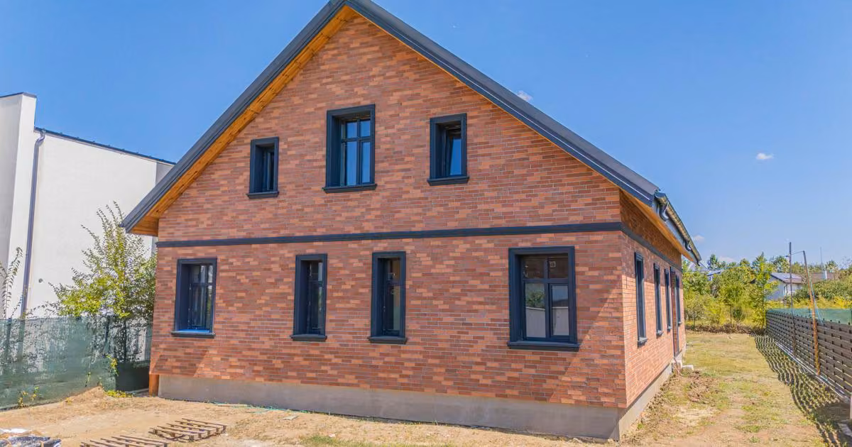 Casă individuală de vânzare cu 5 camere în Corbeanca