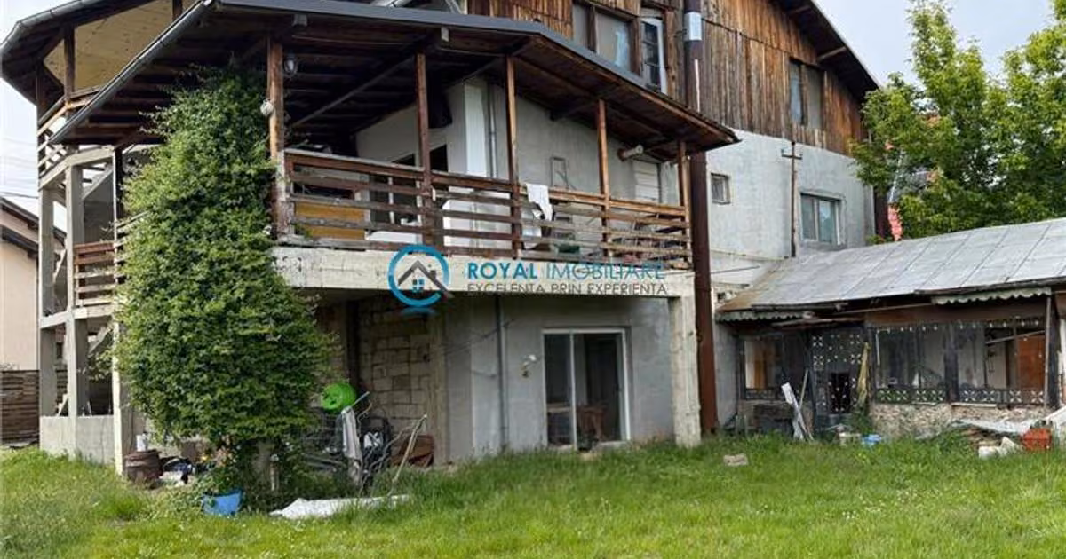 Casă individuală de vânzare cu 5 camere, mobilată în Păulești