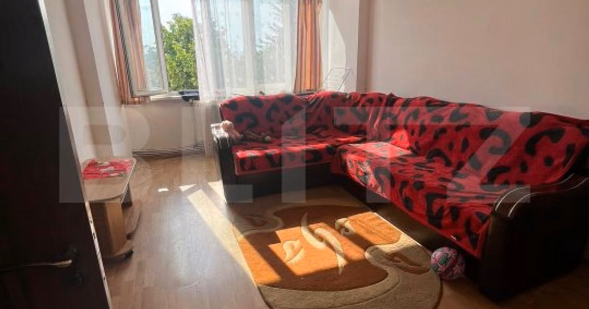 Apartament de vânzare cu 2 camere, mobilat în Câmpia Turzii
