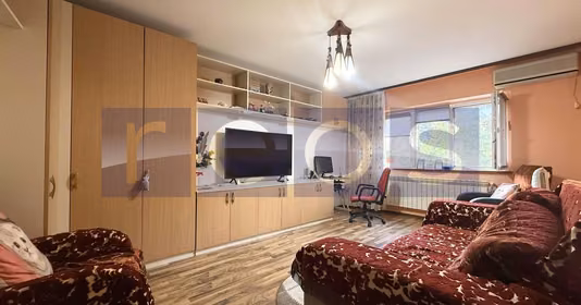 Apartament Titan