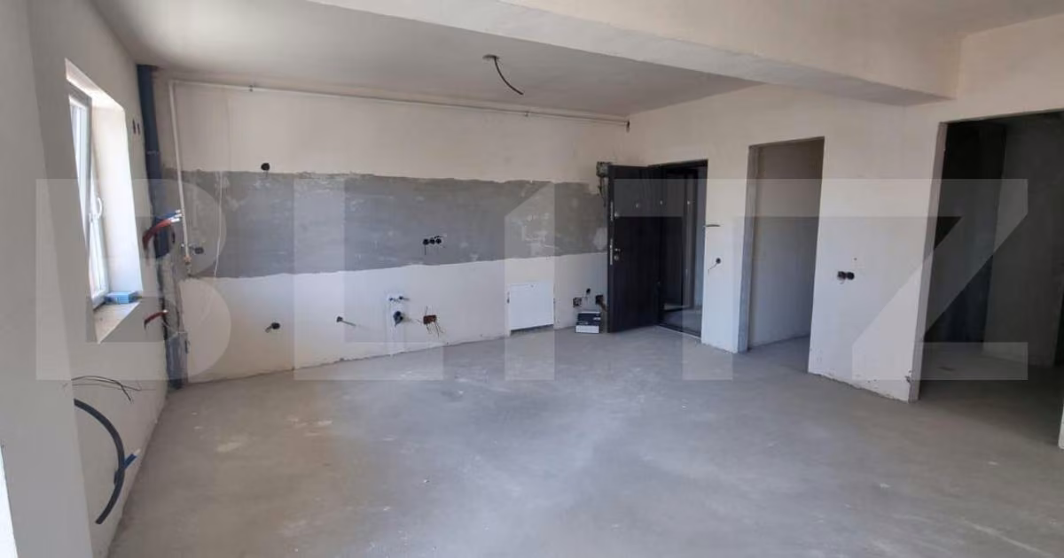 Apartament de vânzare cu 3 camere în Florești