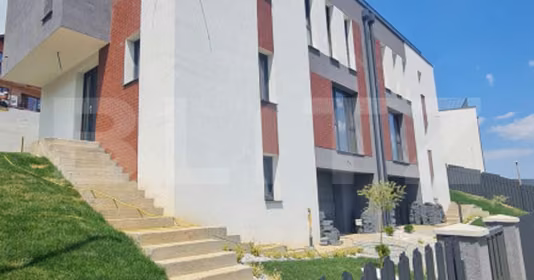 Apartament Florești