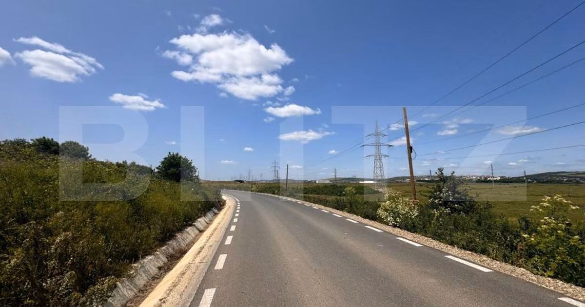 Teren Construcții intravilan de vânzare de 5000 mp, în zona Miroslava, Iași