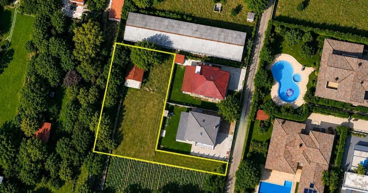 Teren Construcții intravilan de vânzare de 1064 mp, în zona Bucureștii Noi, Sector 1