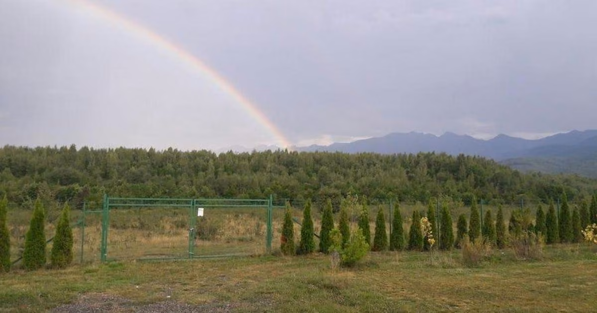 Teren agricol intravilan de vânzare de 862 mp, în Porumbacu de Jos