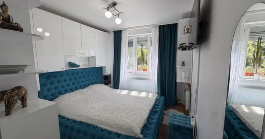 Apartament Titan