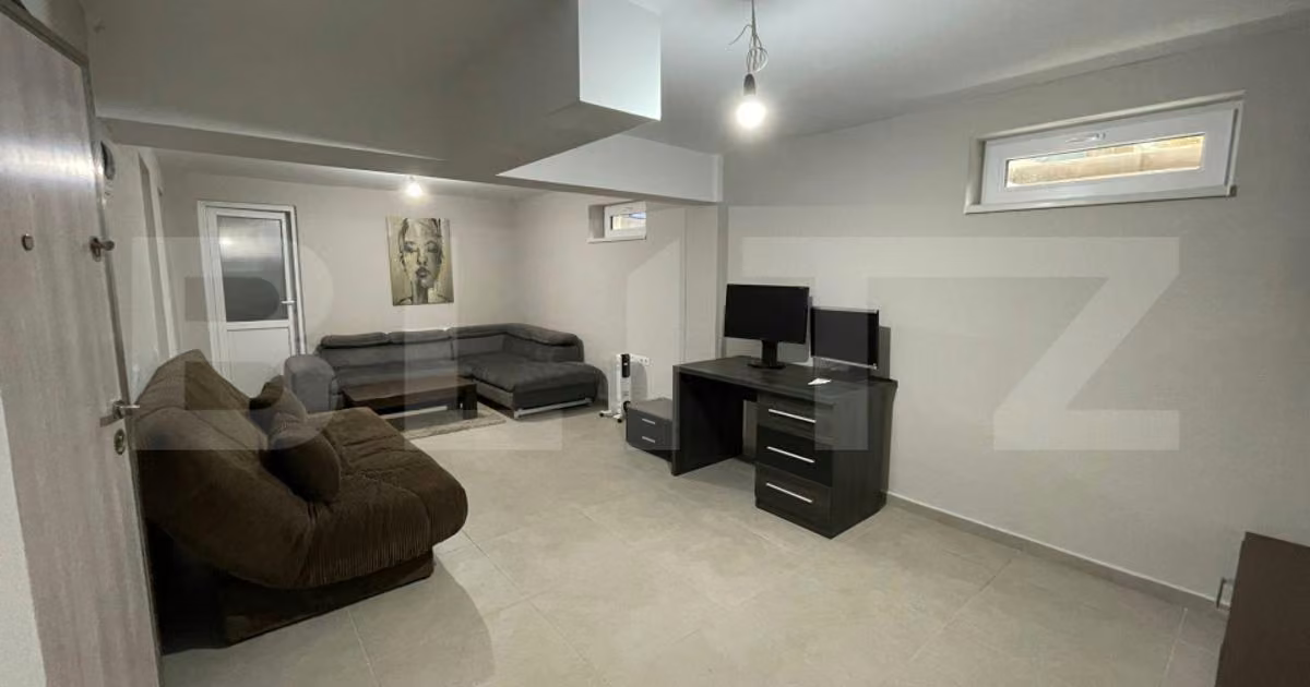 Apartament de vânzare cu 3 camere, mobilat în Florești