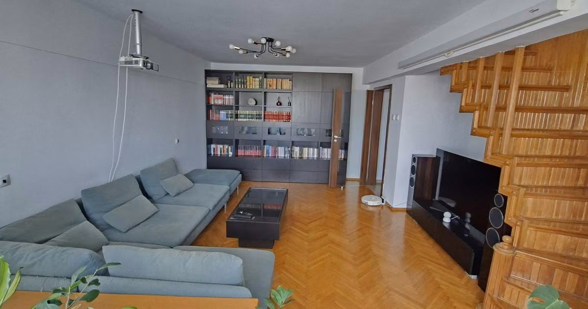 Apartament de vânzare cu 4 camere, mobilat în zona Olimpia-Stadion, Timișoara