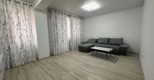 Apartament Militari