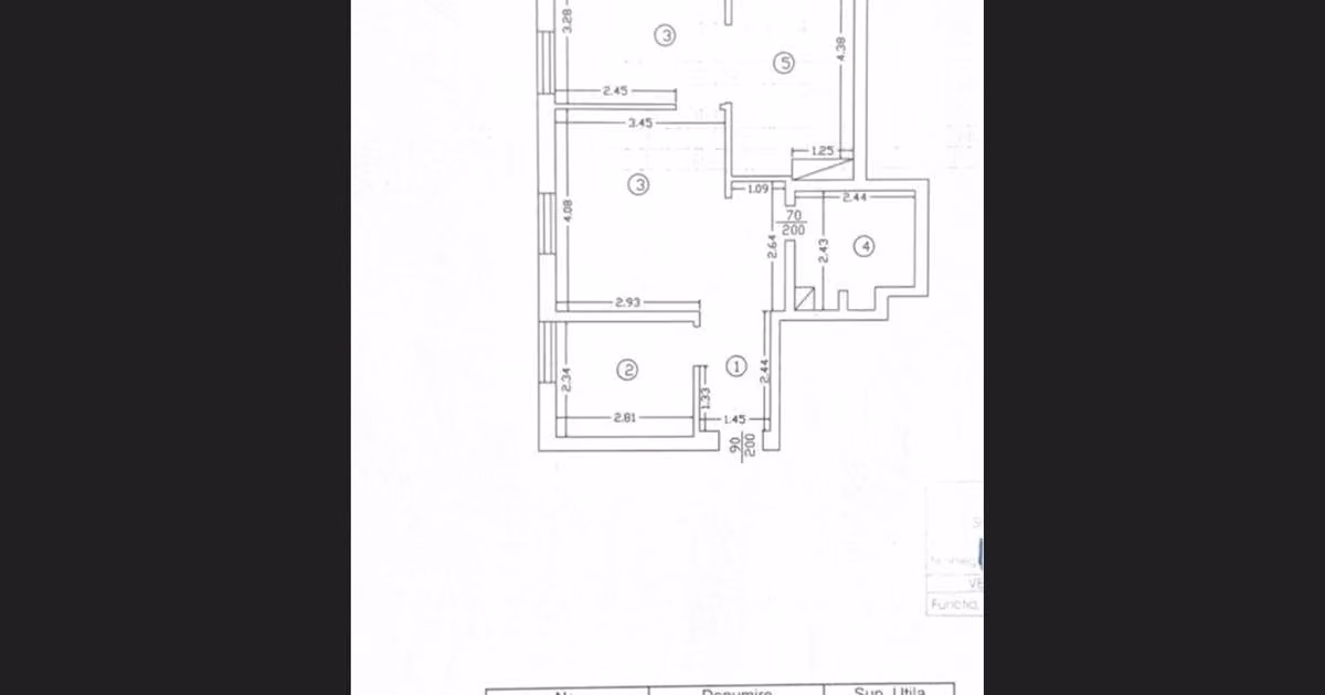 Apartament de vânzare cu 3 camere în zona Târgu Cucu, Iași