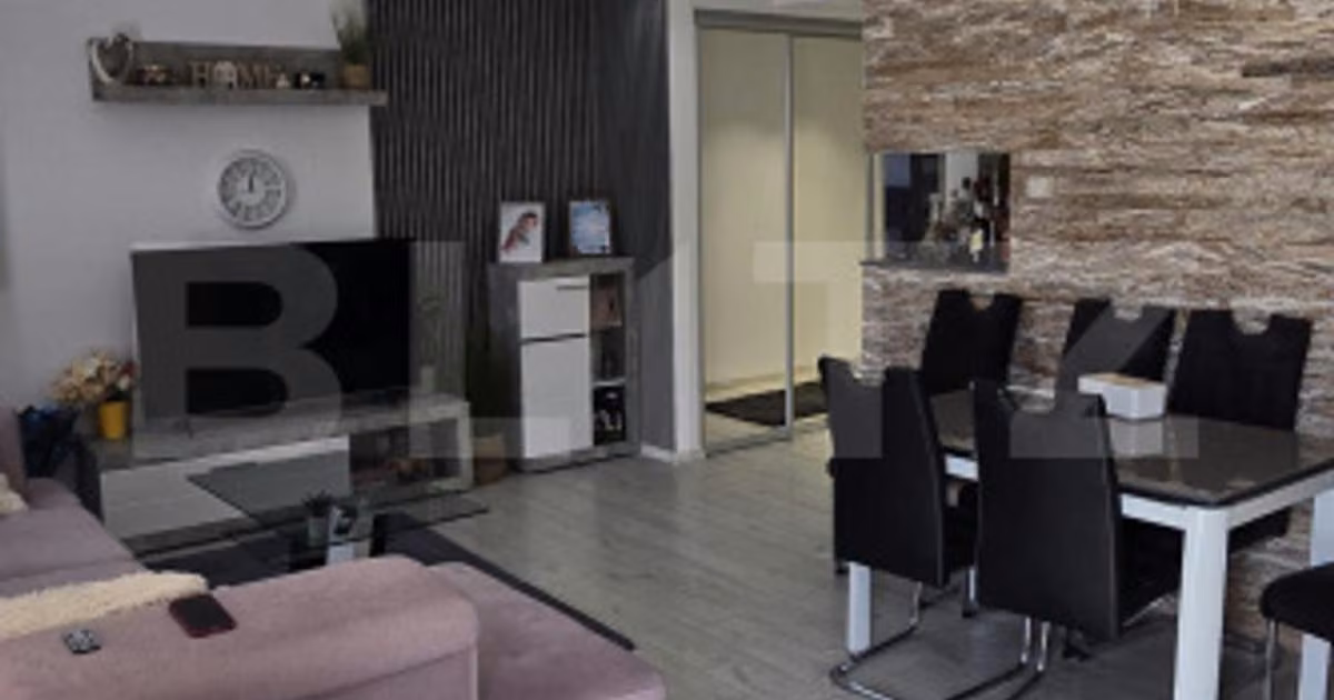 Apartament de vânzare cu 3 camere, mobilat în Florești