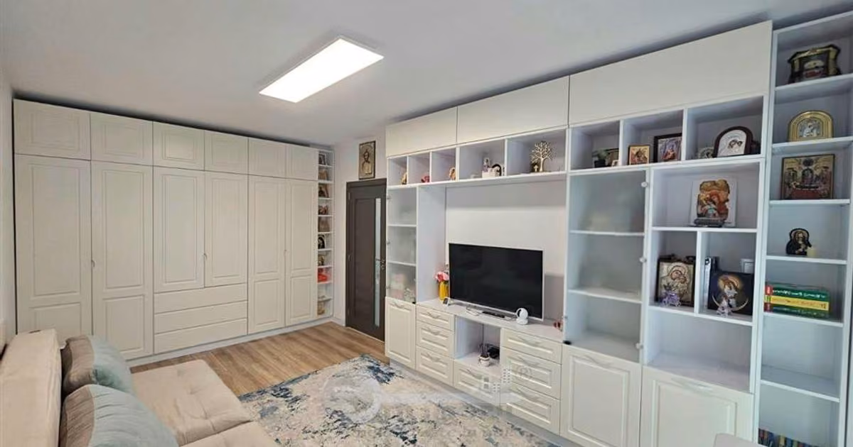 Apartament de vânzare cu 2 camere în zona Tătărași, Iași