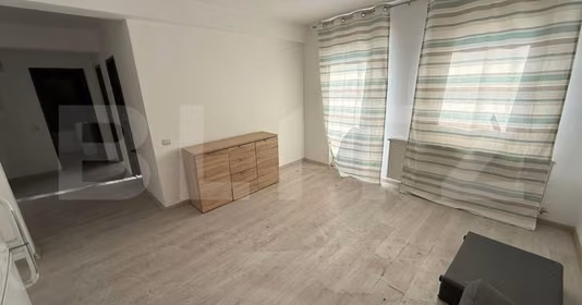 Apartament Florești