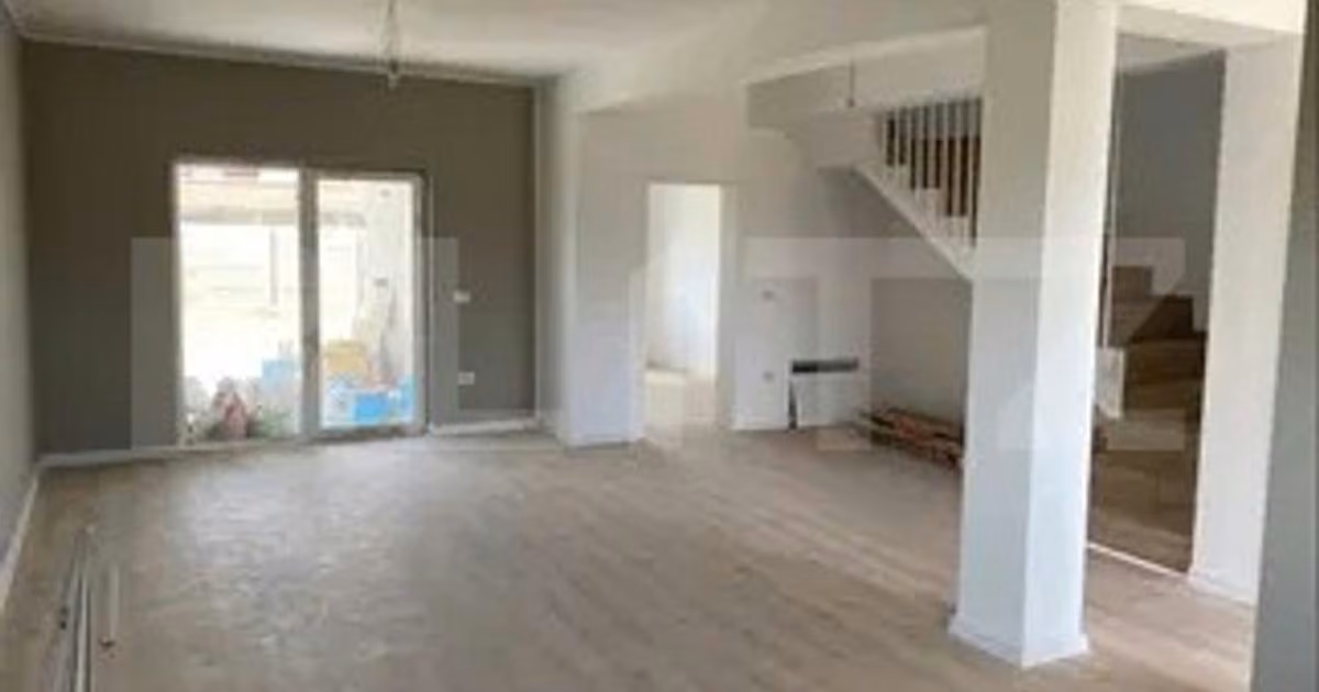 Duplex de vânzare cu 4 camere în Moșnița Nouă