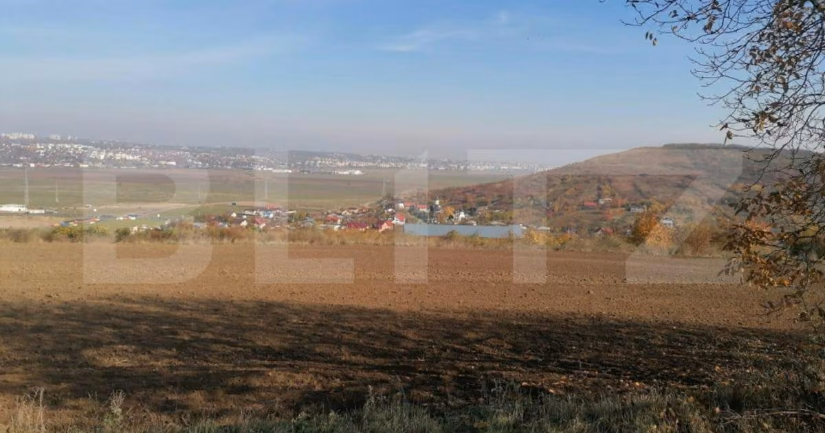 Teren Construcții extravilan de vânzare de 5000 mp, în zona Vest, Iași