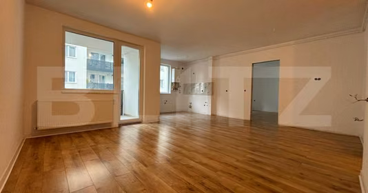 Apartament Florești