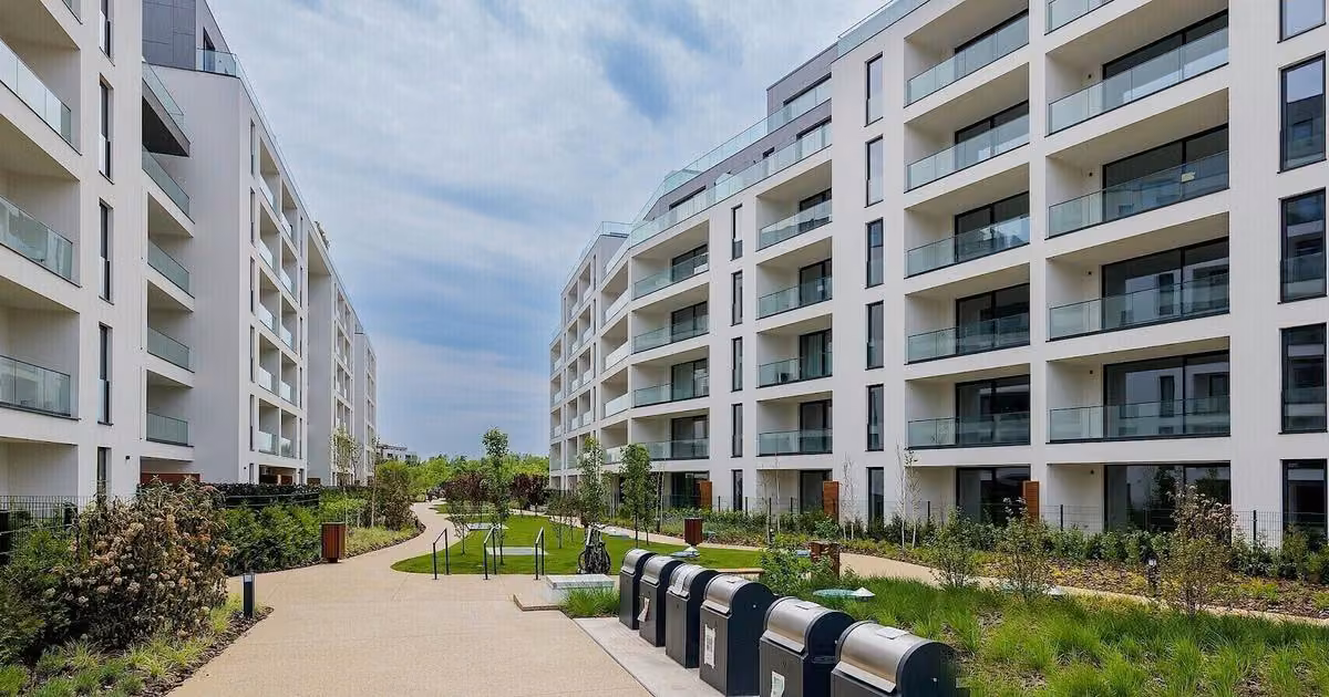 Apartament de vânzare cu 4 camere, mobilat în zona Băneasa, Sector 1