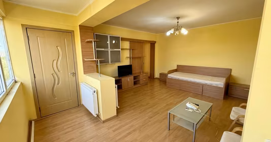 Apartament Militari