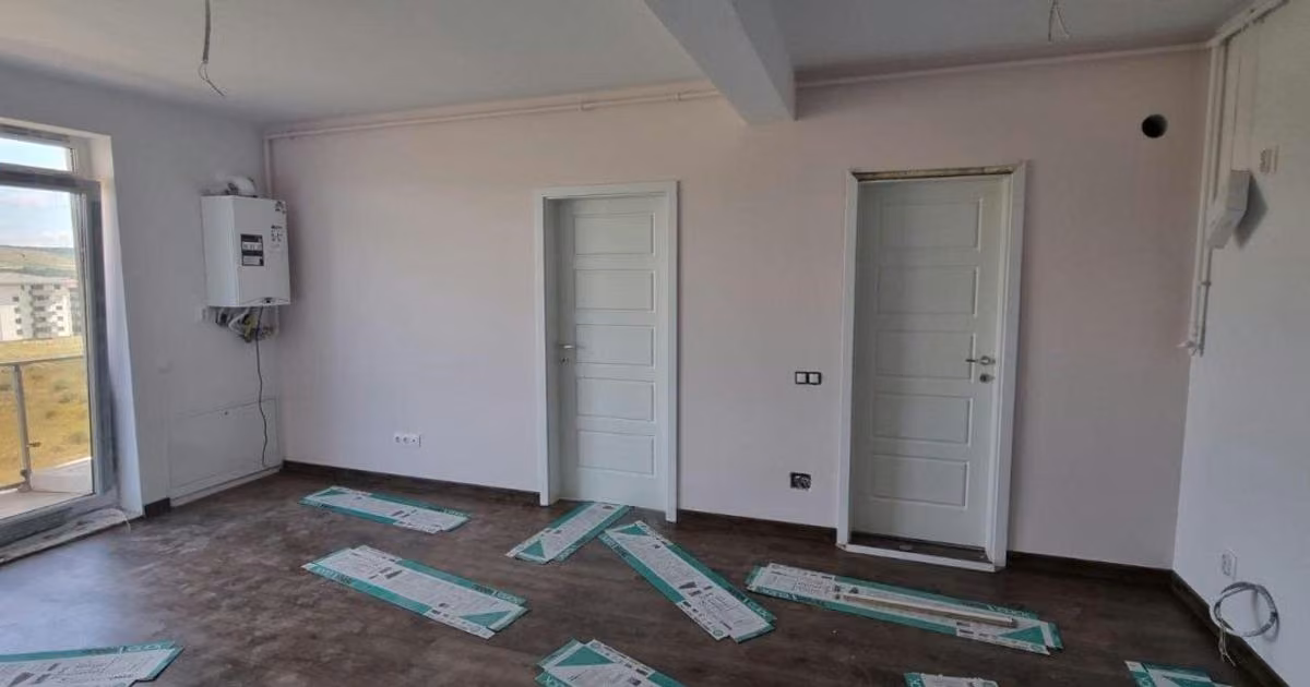 Apartament de vânzare cu 3 camere în Florești