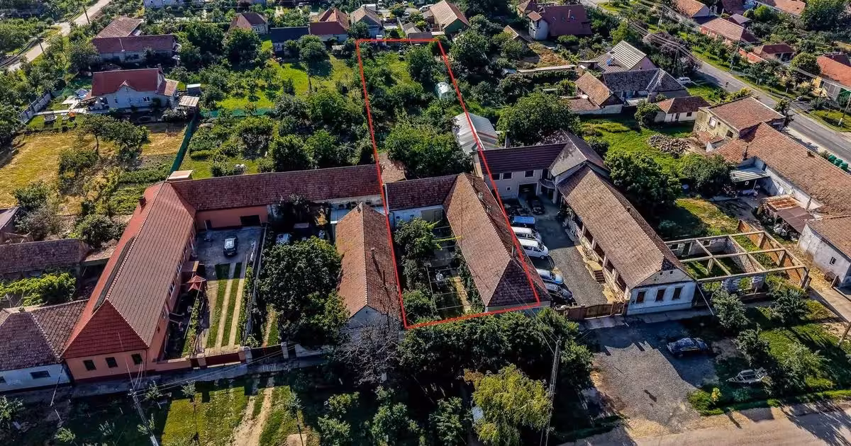 Casă individuală de vânzare cu 3 camere în Frumușeni