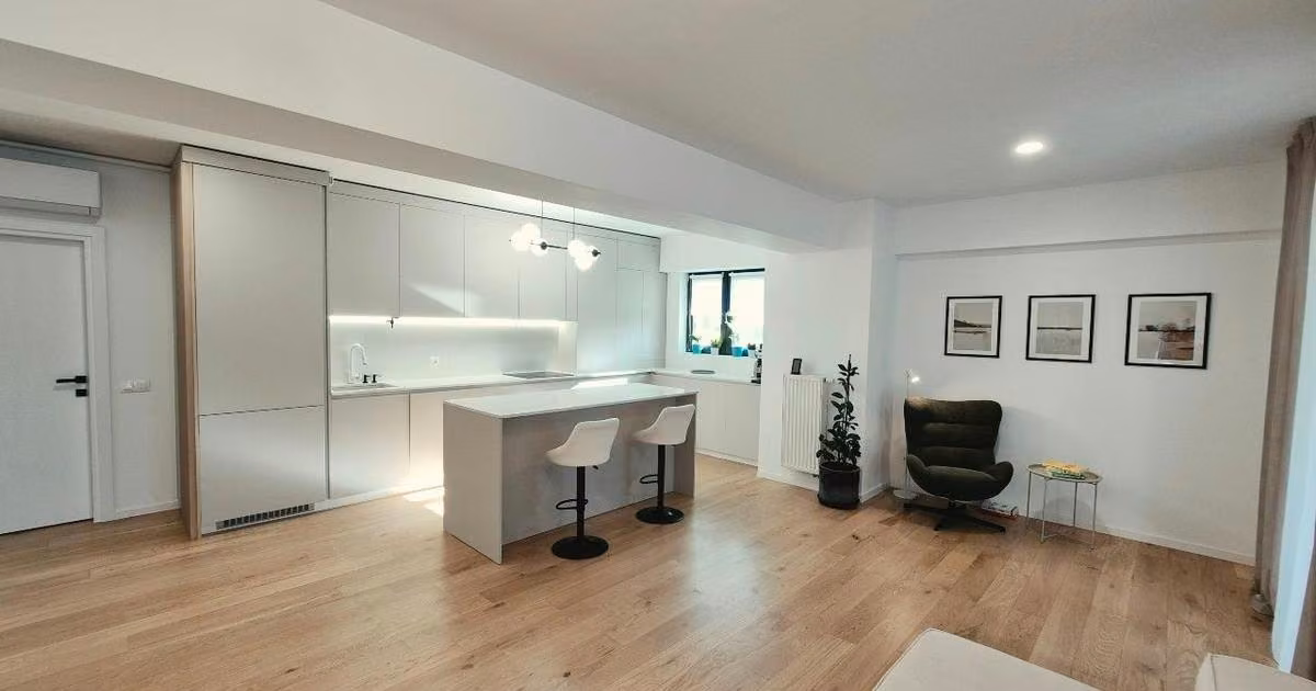 Apartament de vânzare cu 3 camere în zona Pipera, Sector 1
