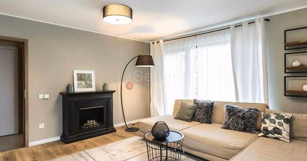 Apartament de vânzare cu 2 camere, mobilat în zona Centrul Civic, Brașov