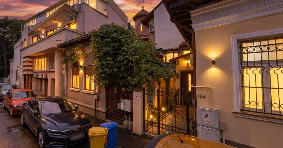 Casă individuală de vânzare cu 3 camere în zona Polonă, Sector 1