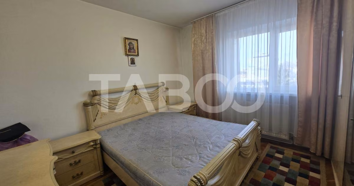 Apartament de vânzare cu 2 camere, mobilat în zona Ștrand, Sibiu