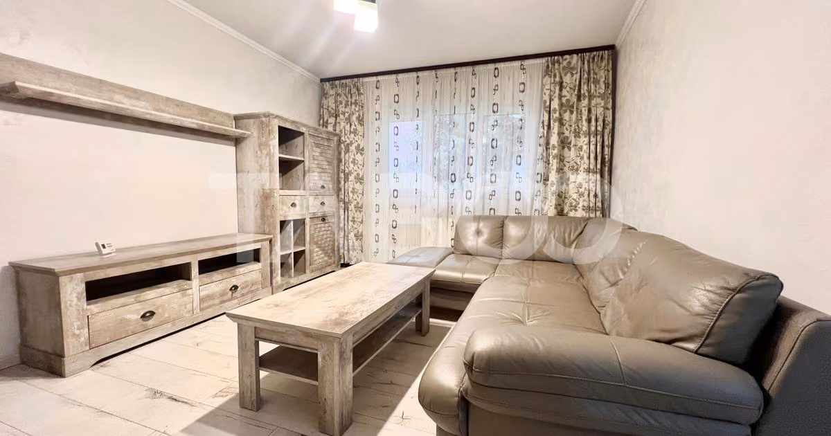 Apartament de vânzare cu 3 camere, mobilat în zona Mănăștur, Cluj-Napoca