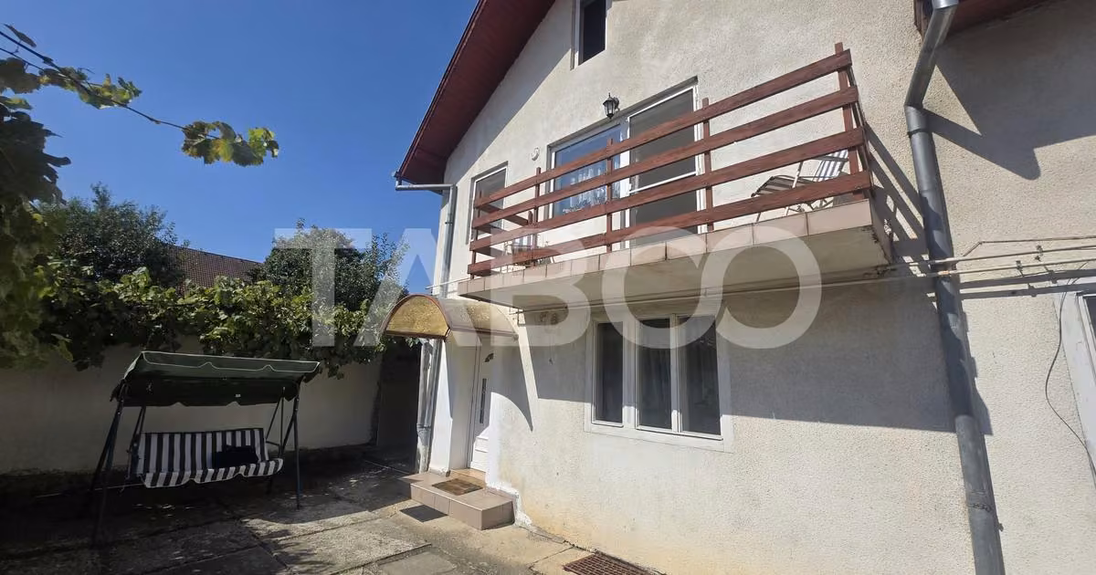 Apartament de vânzare cu 2 camere, mobilat în zona Sub Arini, Sibiu