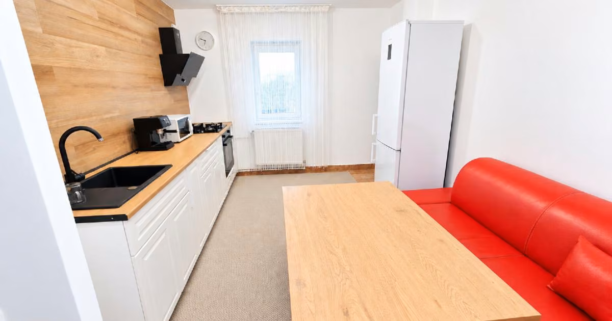 Apartament de vânzare cu 3 camere, mobilat în zona Lujerului, Sector 6