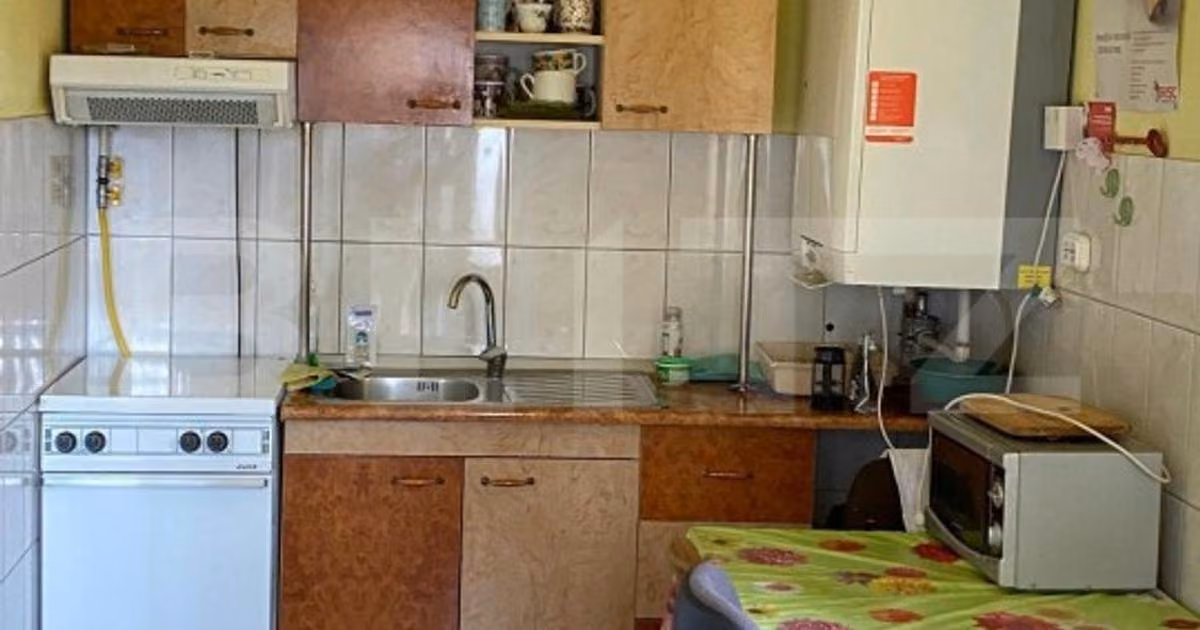 Casă individuală de vânzare cu 4 camere, mobilată în Dej