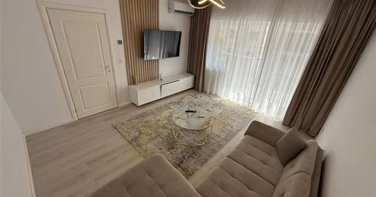 Apartament Tătărași