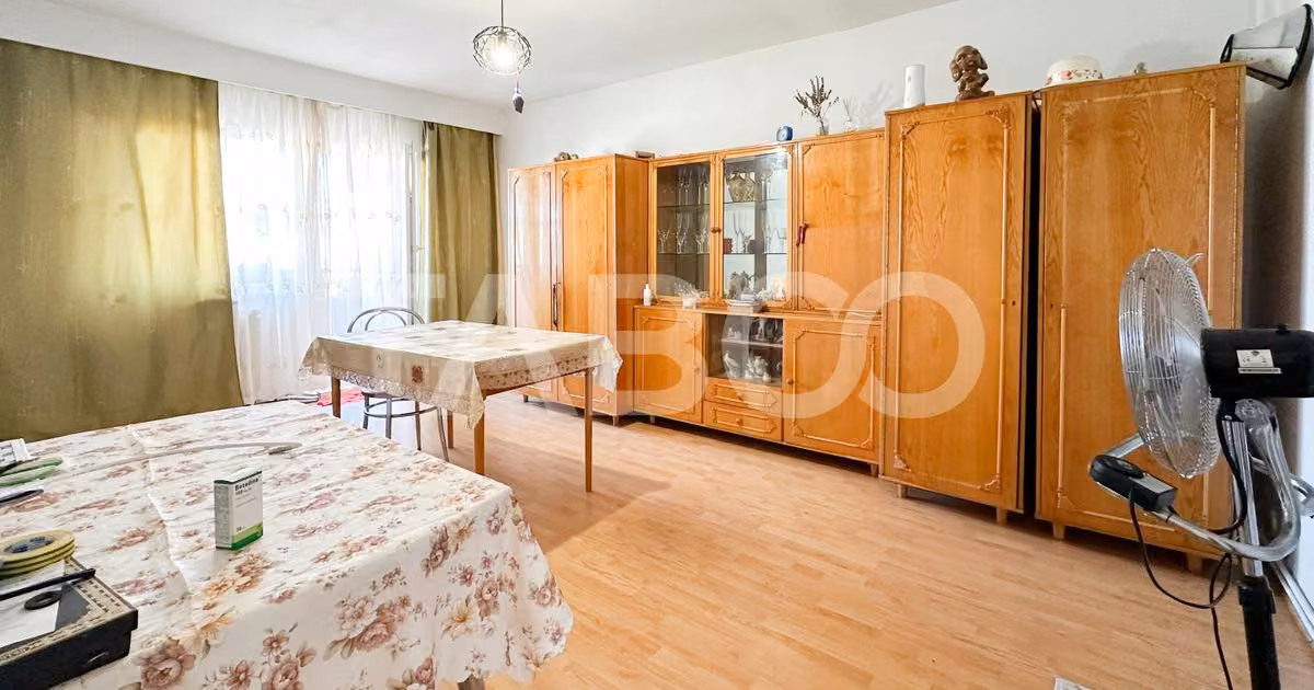 Apartament de vânzare cu 3 camere, mobilat în zona Mărăști, Cluj-Napoca