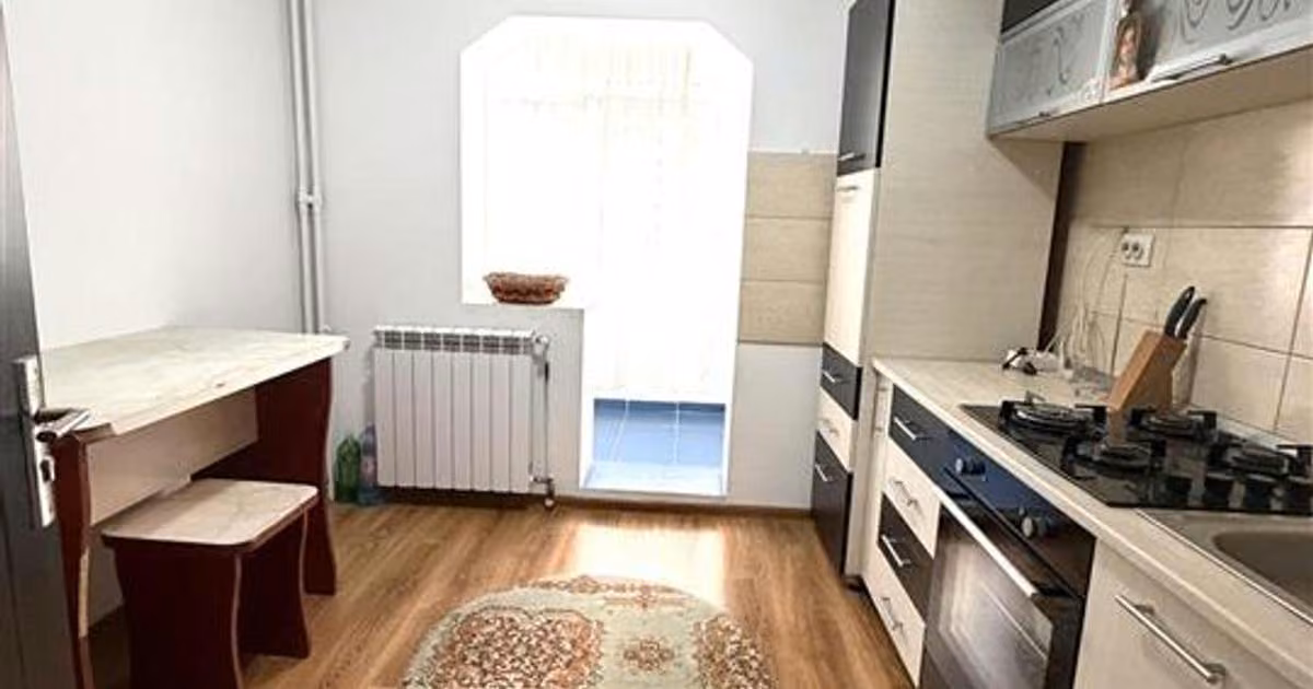 Apartament de vânzare cu 2 camere în zona Cug, Iași