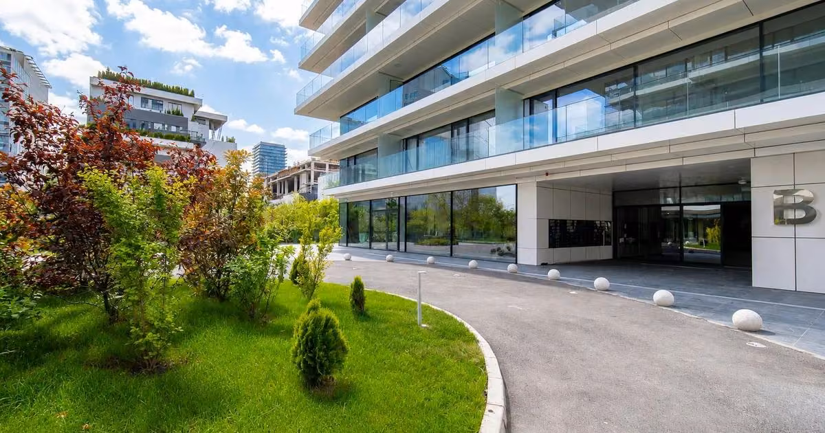 Apartament de vânzare cu 4 camere în zona Floreasca, Sector 1