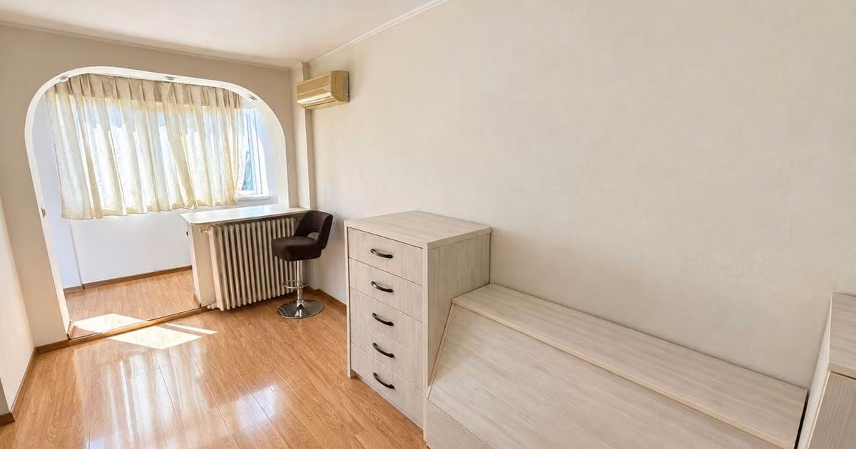 Garsonieră de vânzare în zona Drumul Taberei, Sector 6