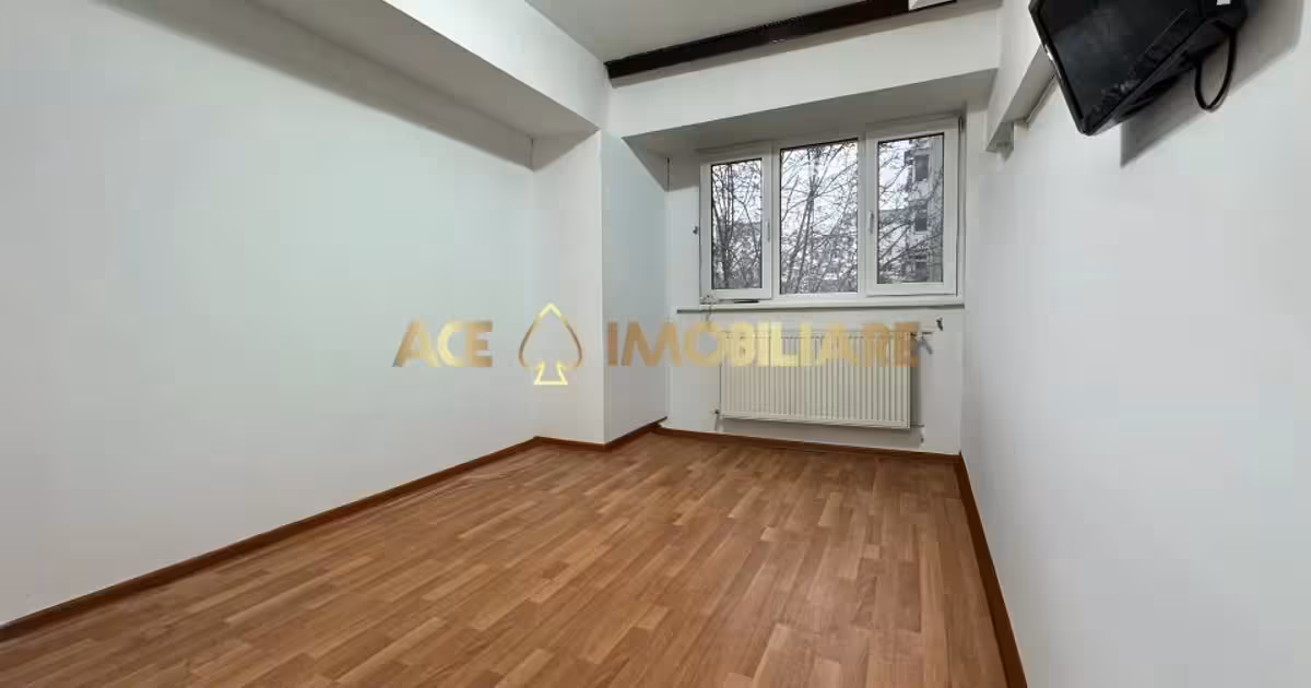 Apartament de vânzare cu 4 camere în zona Pantelimon, Sector 2