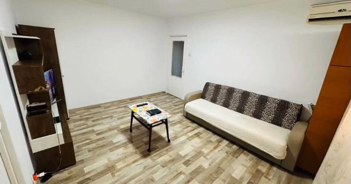 Apartament de vânzare cu 2 camere în zona Vest - Lamâița, Ploiești