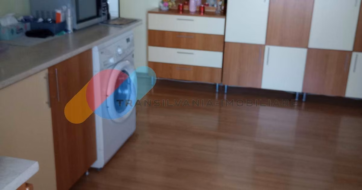Apartament de vânzare cu 2 camere, mobilat în zona Zorilor, Cluj-Napoca